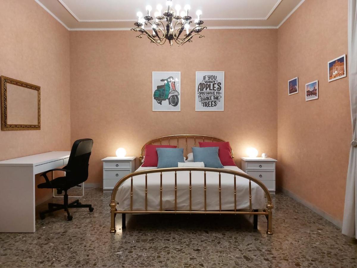 Hôtel 12Min Da Roma Centro Stanza Grande E Luminosa à Ciampino Extérieur photo